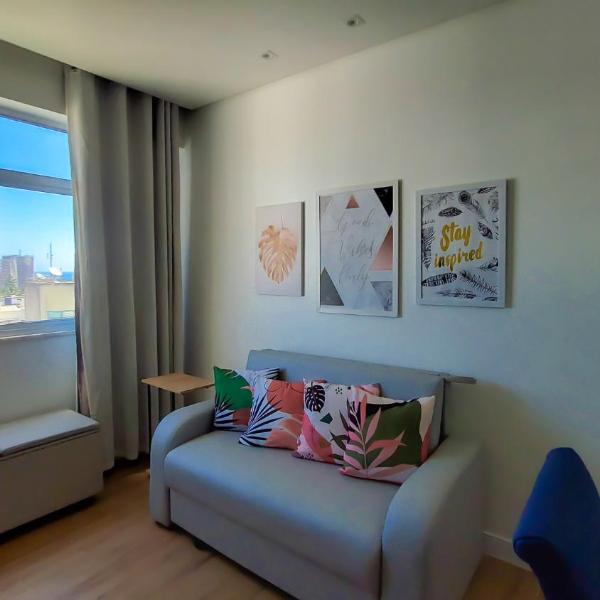 Apt vista mar, recém reformado, ótima localização - Foto 2