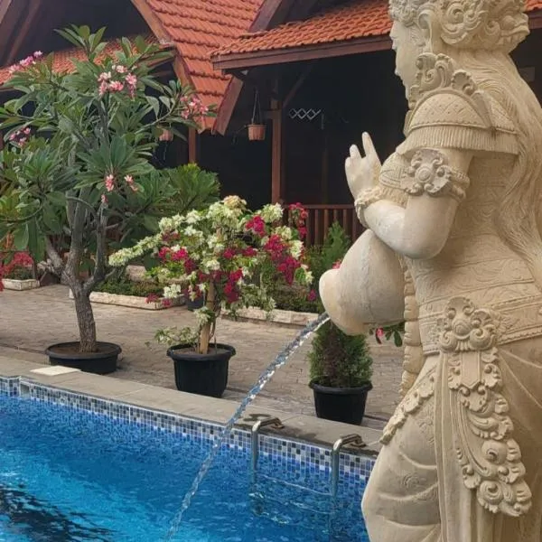 Uli Wood Villa, Jimbaran BALI - near GWK, hotel a Jimbaran
