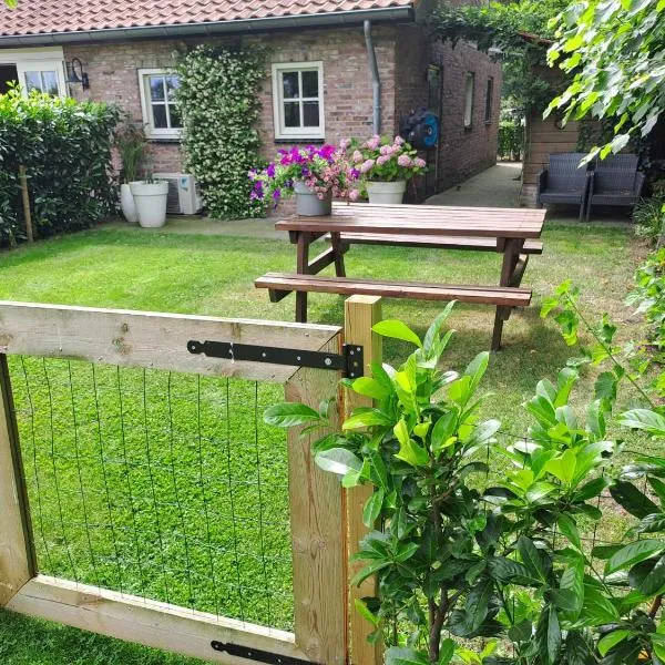 Guesthouse Valkenswaard, hotel in Valkenswaard