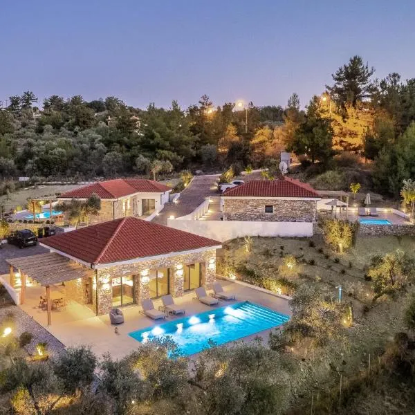 NOMAS VILLAS With Private Pool, hotel v destinaci Potos