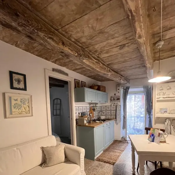 La casetta di Vale, hotel Marano Equo városában