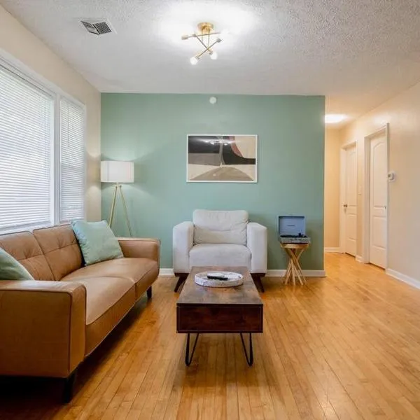 El Retro- Mid Century Ranch near Horse Park & Rupp, hotel di Lexington