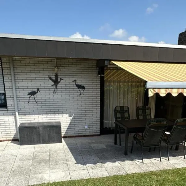 Bungalow Nr 1507 in Tossens, hotel in Butjadingen