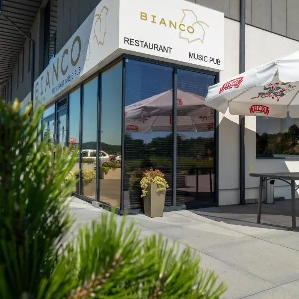 Bianco, hotel a Zawadka Brzostecka