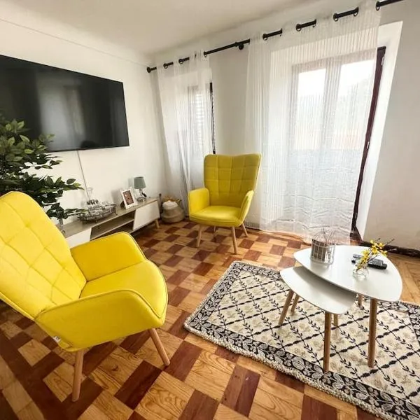 Cozy 2BR apartment in Loriga by Soulplaces, hotel in Loriga