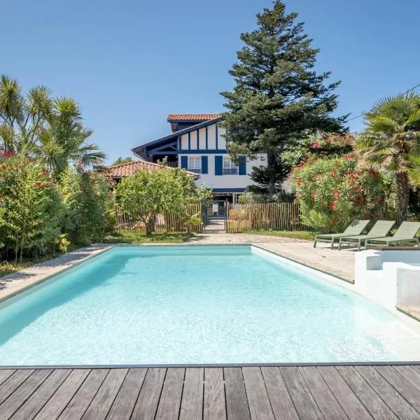 Kaliko – hotel w mieście Bidart