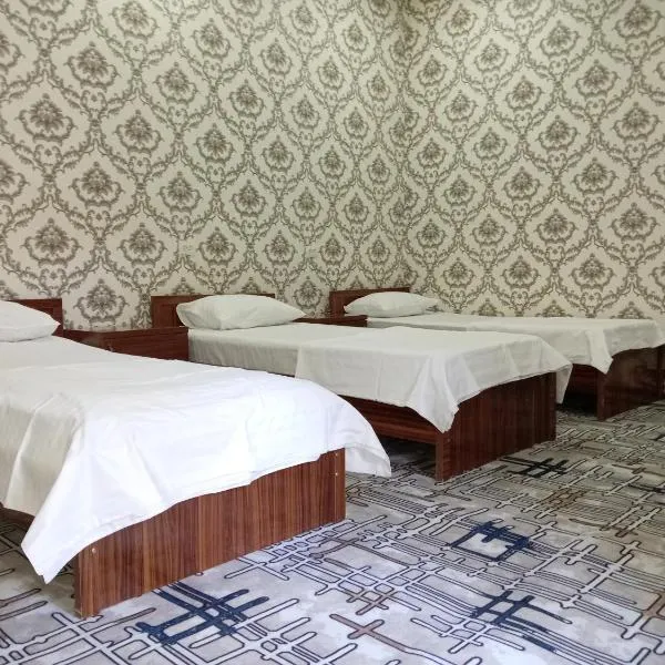 Dilnura Guest House, hotel in Bukhara