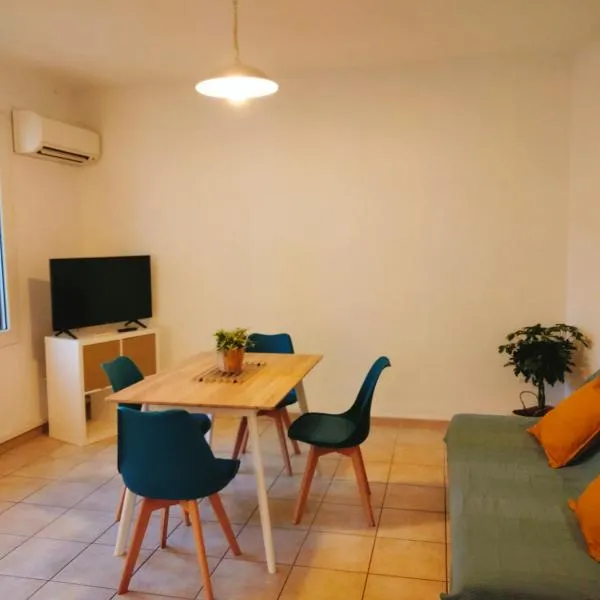Cosy Courtesoun – hotel w mieście Courthézon