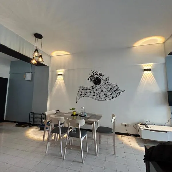 Pd bayview seafront homestay, hotel in Port Dickson