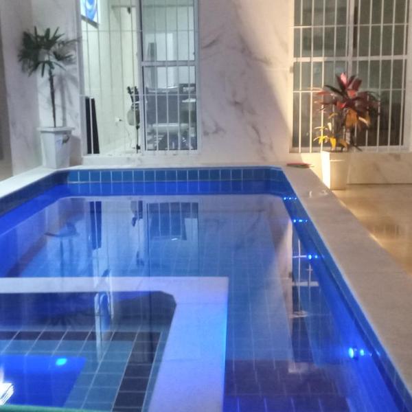CASA COM 3 SUITES, PISCINA COM AQUECIMENTO OPCIONAL - DISPONÍVEL REVEILLON 2026 - Lindíssima Casa com 3 Suítes Próximo à Praia