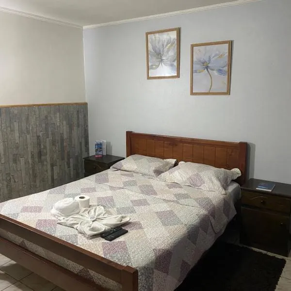 Hostal terminal, hotel in Talca