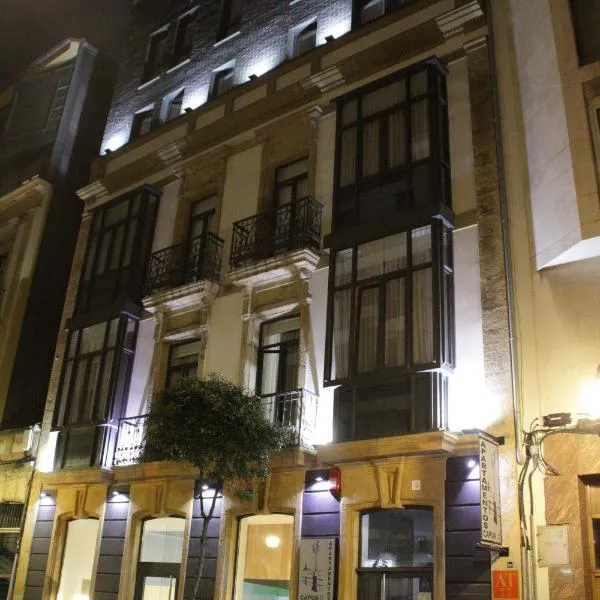 Apartamentos Capua, hotel v destinaci Gijón
