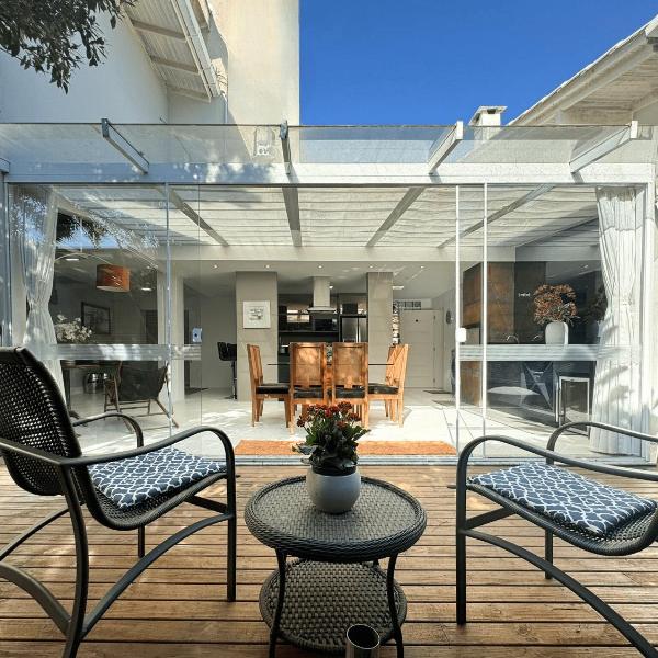 Casa Moderna e Aconchegante a 300m do mar - SDI005