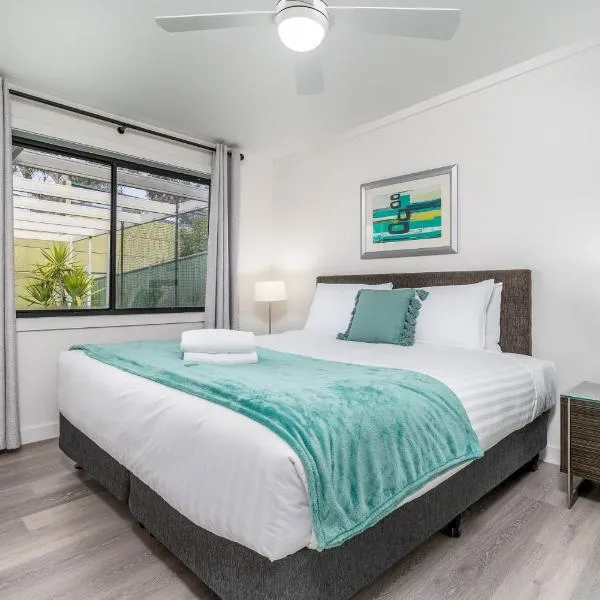 Renovated Townhouse Close to the CBD and Schools - Hosted by Canstay, hotel en Queanbeyan