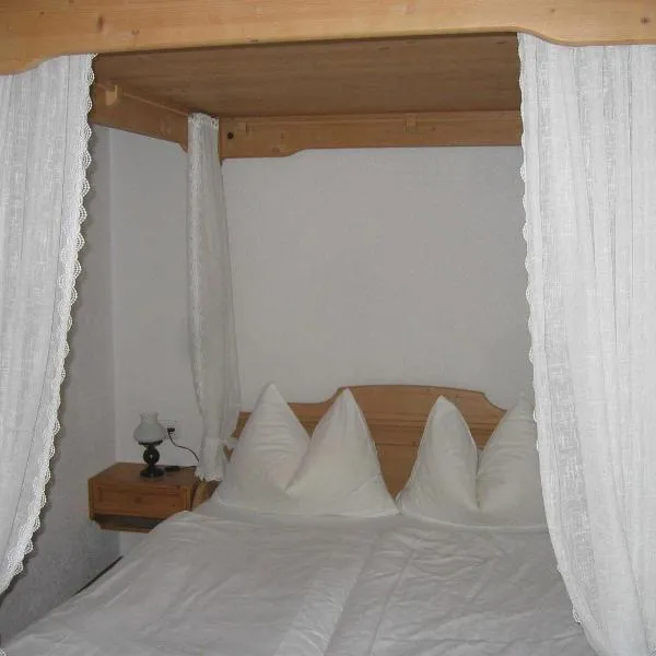 Ferienappartements Margreiter, hotel v destinaci Steinberg am Rofan