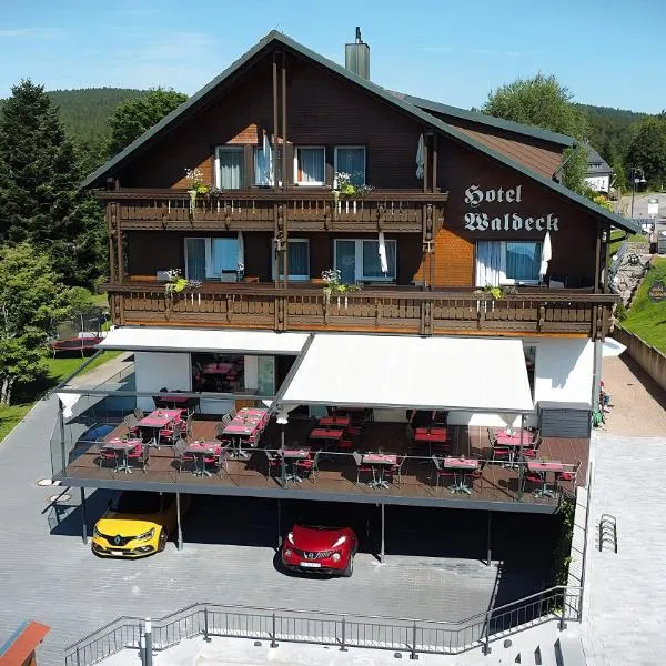 Hotel Waldeck mit Restaurant "Florian'S"、フェルトベルクのホテル