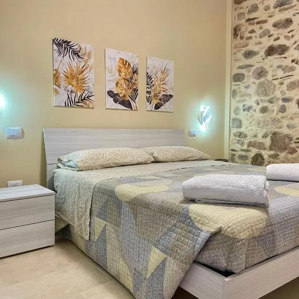 Casa Nina - 10' dalla spiaggia, ξενοδοχείο σε Gonnesa