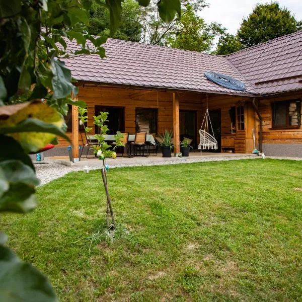 ADORA River Retreat, hotel in Avrig
