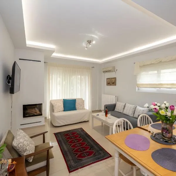 Lux 1-bedroom condo-L&L Refuge, hotel in Athens
