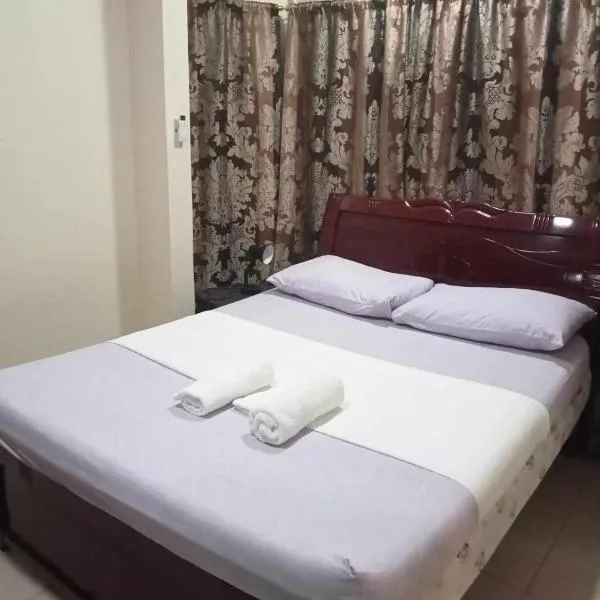 Loidas place, hotel a Talisay