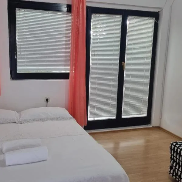 Apartment Mari – hotel w mieście Kruševo
