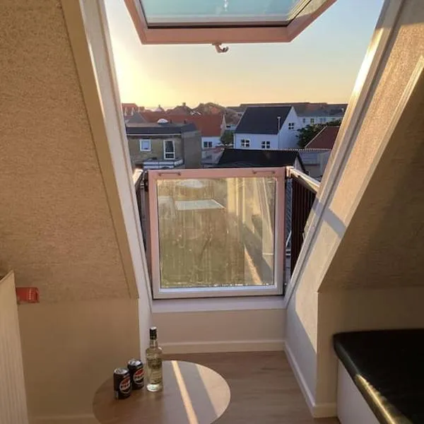Lækker ny lejlighed med eget Badeværelse, hotel v destinaci Hirtshals