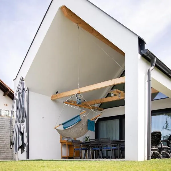 CHALET-KOPPI, hotel v destinaci Apetlon