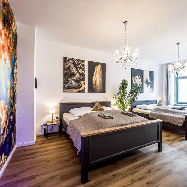 Große 3 Schlafzimmer Unterkunft mit Küche, Bad, Waschmaschine & Balkon am Zoo, Hotel in Leipzig