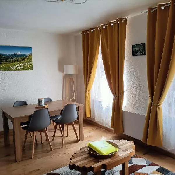 Le Chalet Troyen classé 3 étoiles, khách sạn ở Troyes