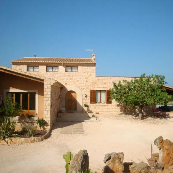 Casa Cati, hotel in Cala Figuera