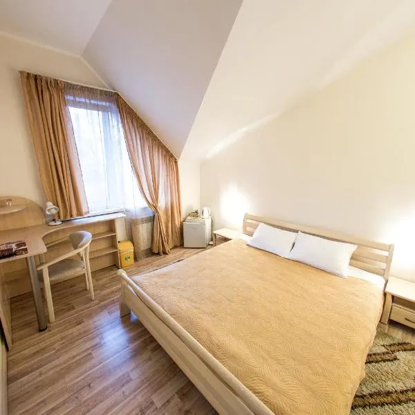 COMFORT ROOM кімнати в приватному будинку, хотел в Киев