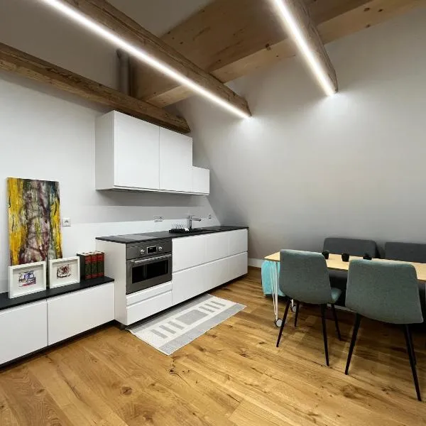 Haus 30 Apartment, hotel u gradu 'Zeltweg'