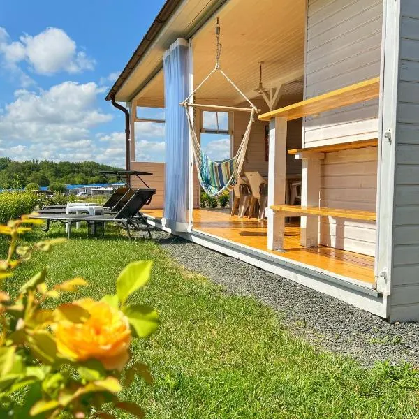 каравани Дрийм Арапя, Hotel in Zarewo