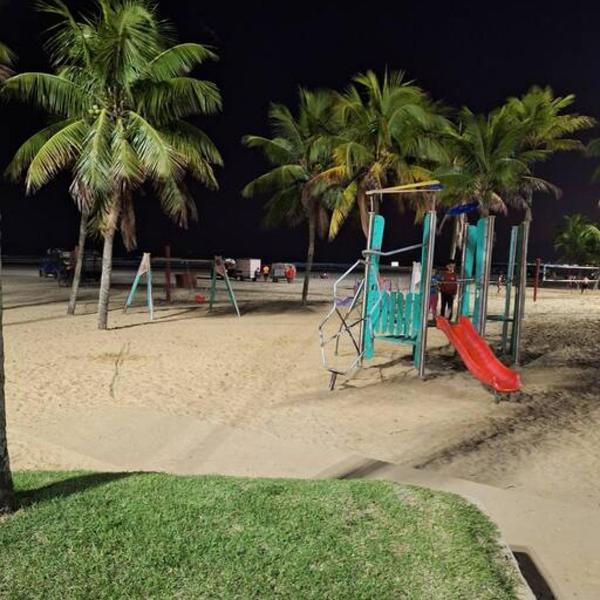 kitnet pé na areia, em frente a praia. - Foto 5