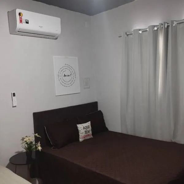 APT no Mauricio de Nassau, perto de tudo! Ar-condicionado, Wi-FI e Garagem, hotel v destinaci Caruaru