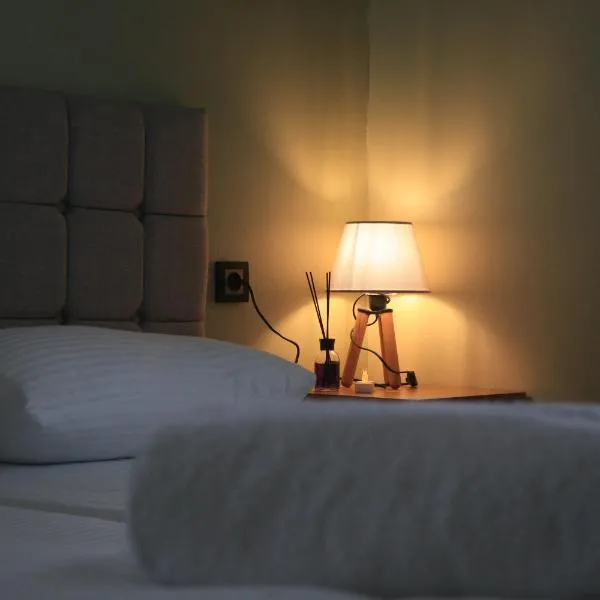 Zelle Airport Boutique Hotel, hotel in Tayakadın
