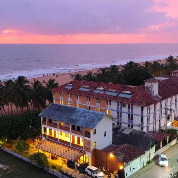 Randy's Seaview Studio, hotel in Negombo