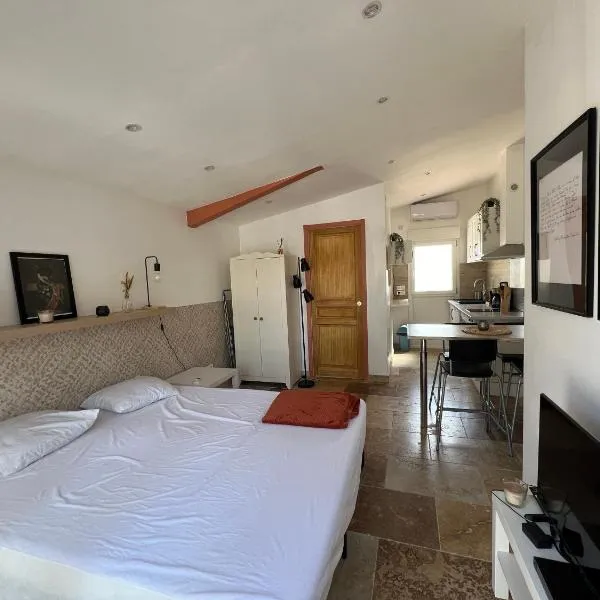 Studio récent à Sorgues – hotel w mieście Sorgues