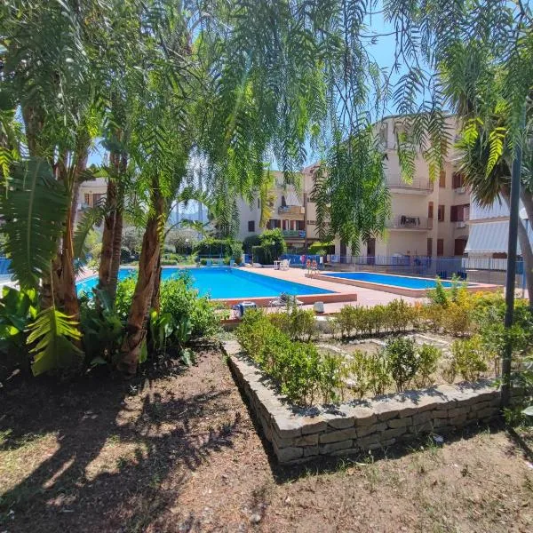 La Casetta della Baia Blu – hotel w mieście Falcone