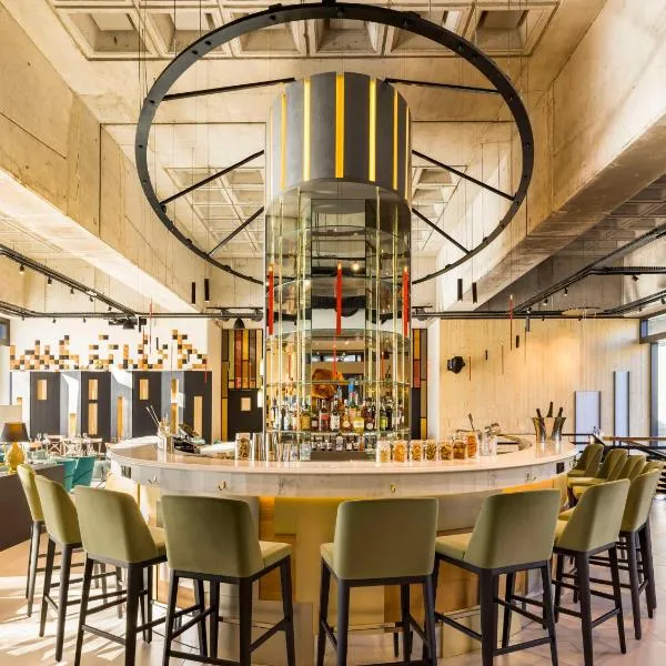 FirstName Bordeaux, Part of JdV by Hyatt, hotel in Bordeaux
