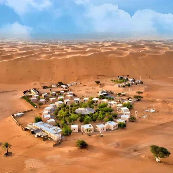 Sama al Wasil Desert Camp, hotel v destinaci Shāhiq