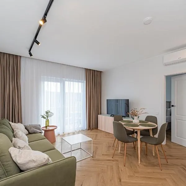 Charming 1 BD Apartment by Domvia, hotel in Kaunas
