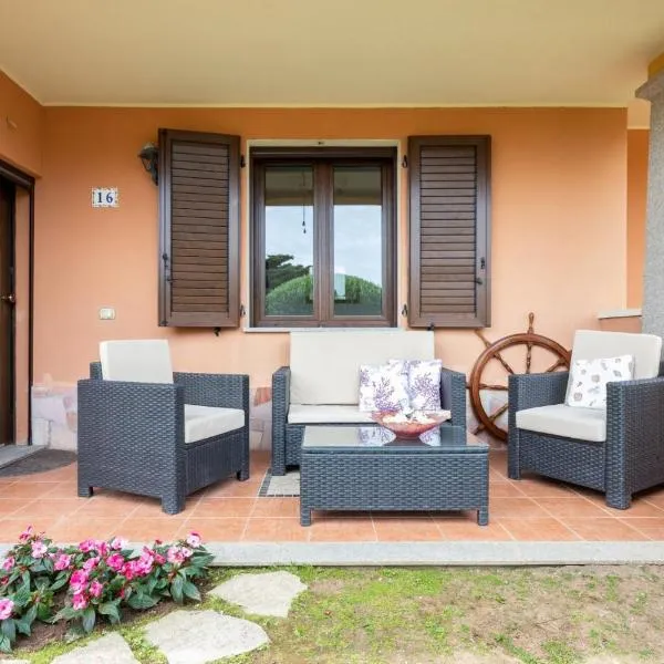 [2 KM DAL MARE] Villetta relax con barbecue, hotel v destinaci Palmadula