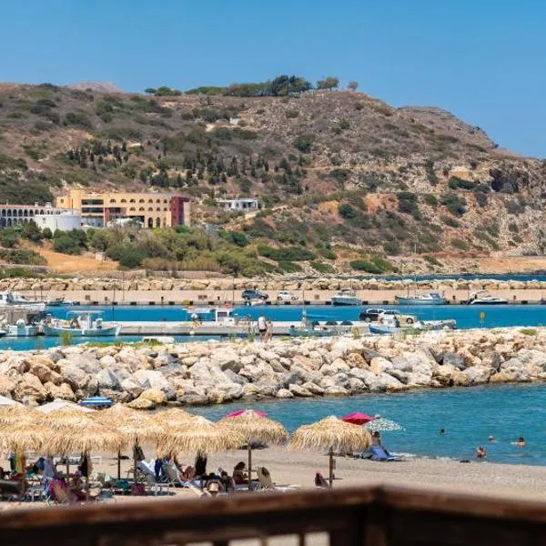 Ekati Seaside Living، فندق في كوليمفاري