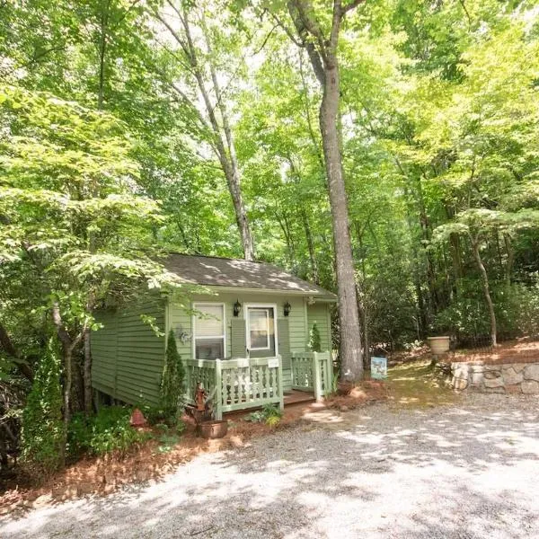 Bee's Knees, хотел в Otto