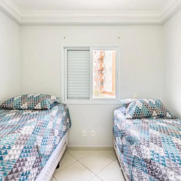 Canto nobre da Praia Grande - Apartamento completo e confortável - Foto 2