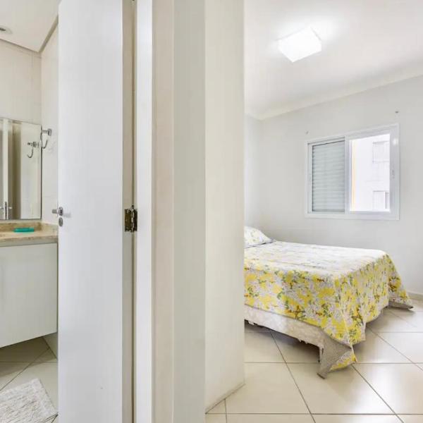 Canto nobre da Praia Grande - Apartamento completo e confortável - Foto 3