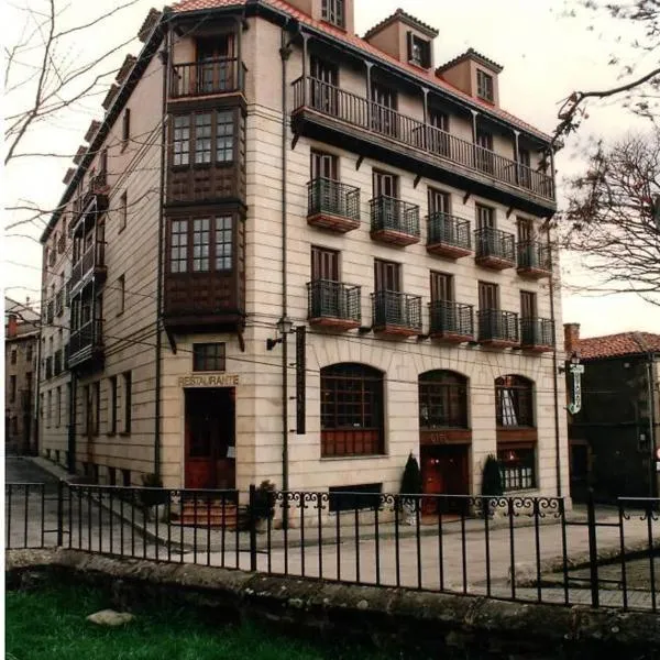 Hotel Covaleda Soria, hotel v destinaci Covaleda