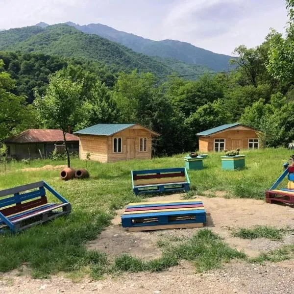 Dogurashi Turbaza, hotel v destinaci Tsʼageri