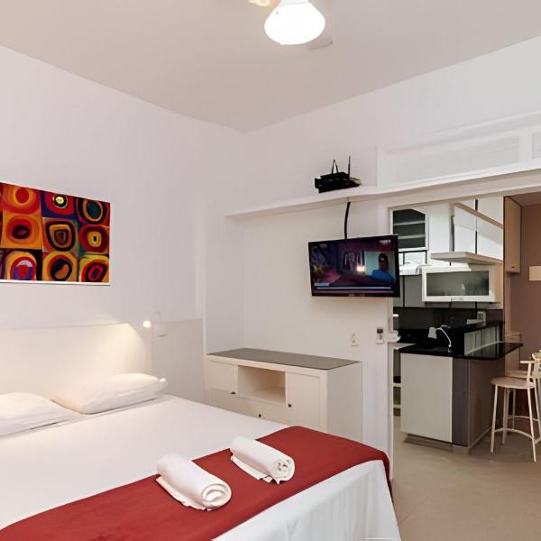 Studio Copacabana c/ Lavanderia - 500m da Praia e Metro